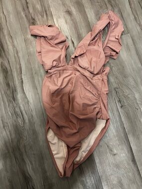 Cupshe Black Ruffle V-Neck One-Piece Swimsuit